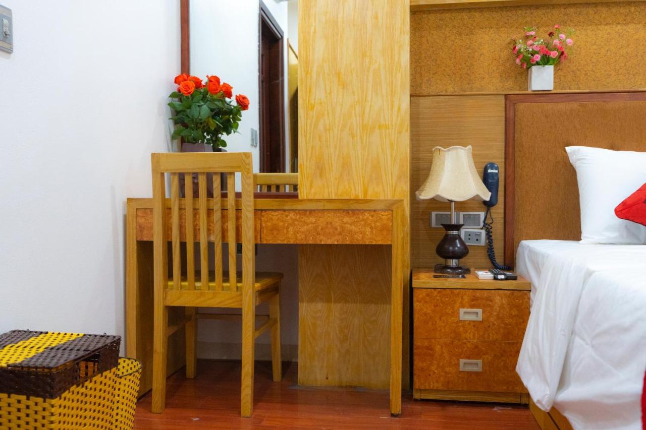 Moon Hotel Cau Giay Ханой Екстер'єр фото